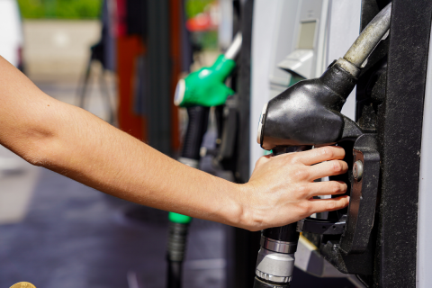 ECONOMIA: Petrobras anuncia aumento de R$ 0,22 no preço do litro do diesel para as distribuidoras