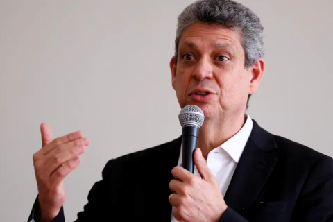 Governo defende justiça tributária e não alta de imposto, diz ministro