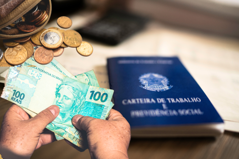 Brasil inicia 2025 com saldo positivo de 137.303 empregos formais em janeiro