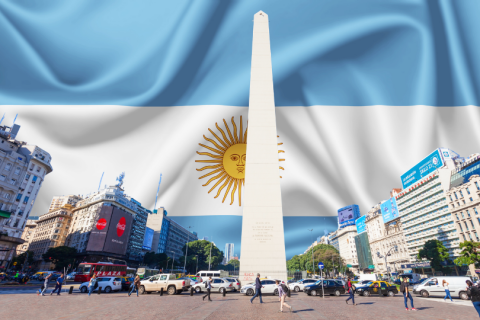 Argentina perde 31 mil empresas e 245 mil empregos formais durante o governo Milei